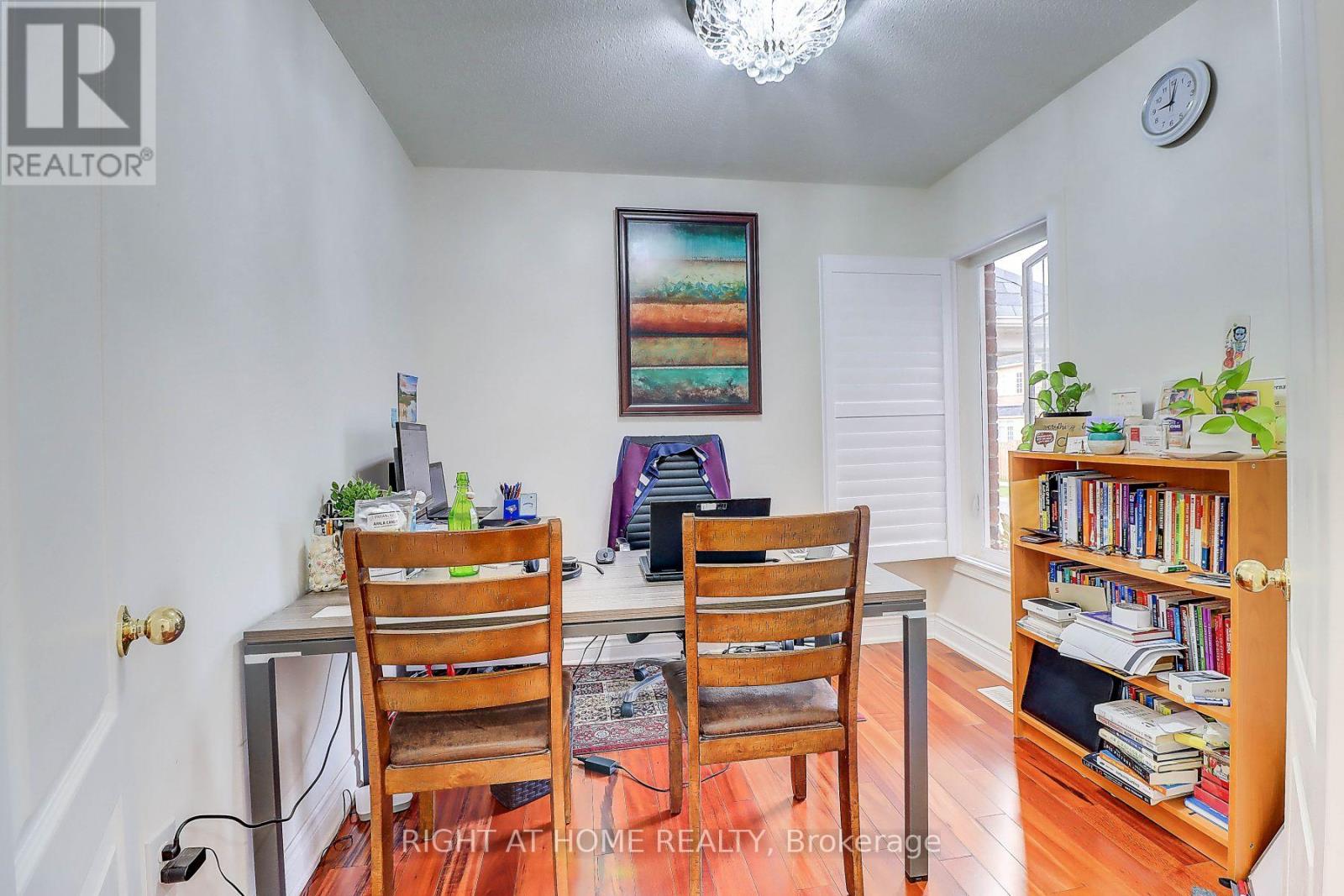 Main - 58 Barnfield Crescent, Ajax, Ontario  L1Z 0T3 - Photo 4 - E12917170