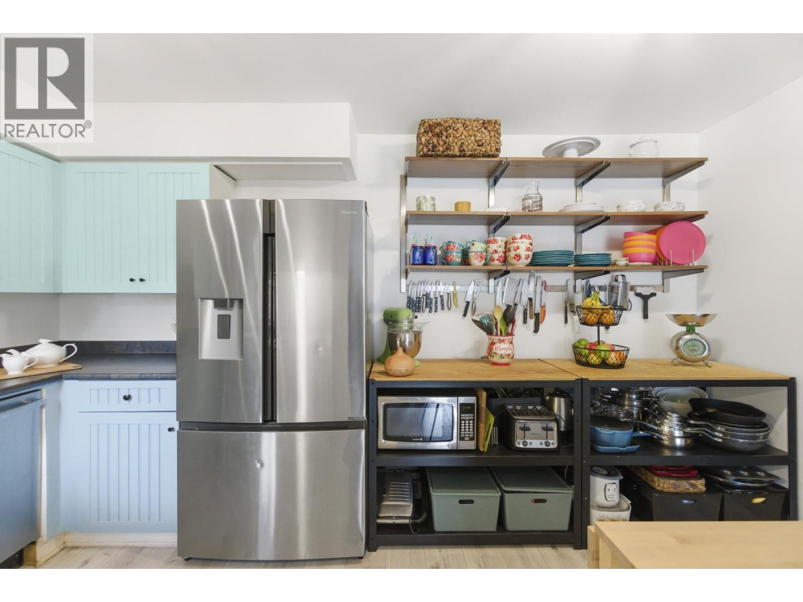 988 Howie Avenue, Coquitlam, British Columbia  V3J 1T3 - Photo 16 - R3103293