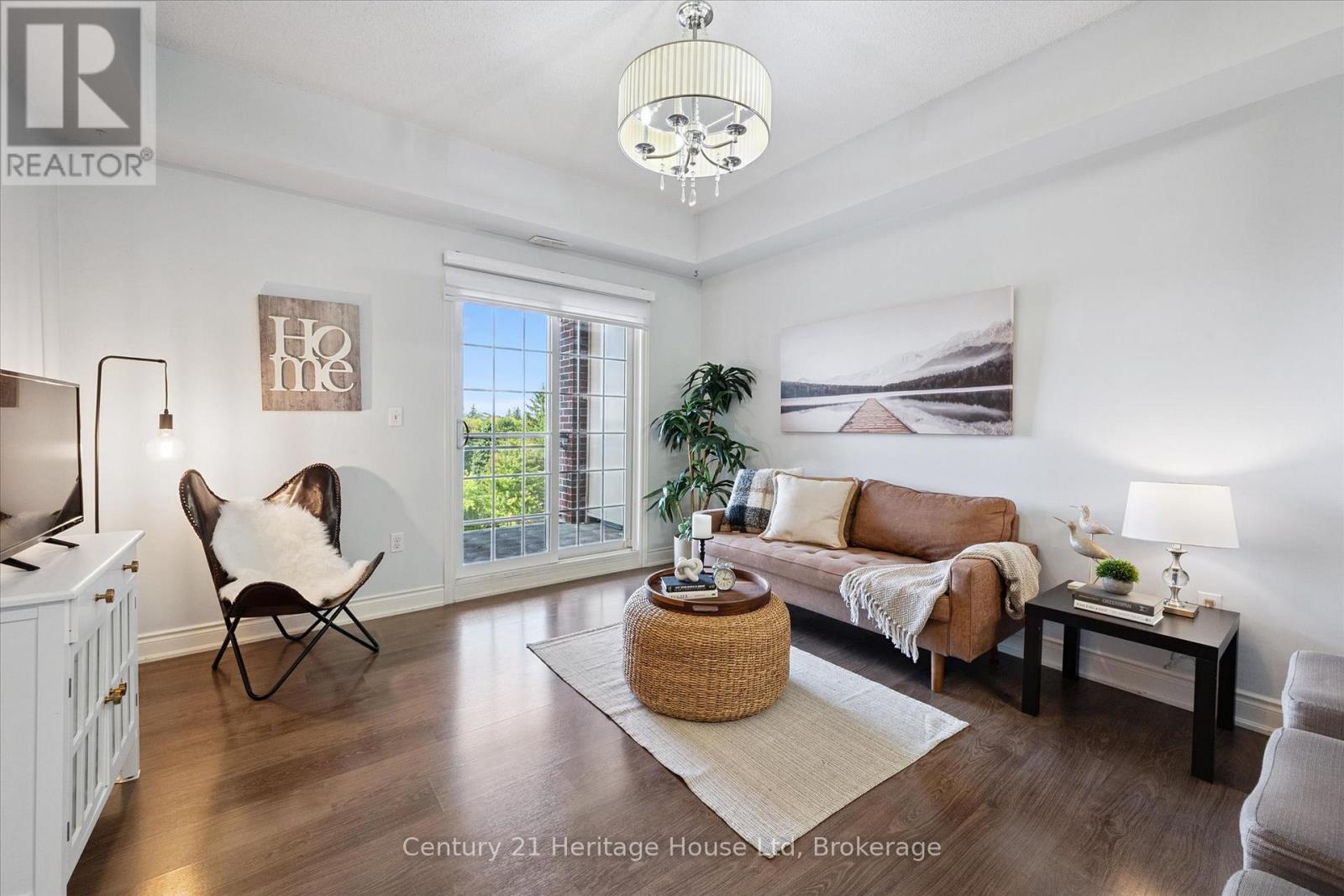 404 - 1440 GORDON STREET, Guelph, Ontario