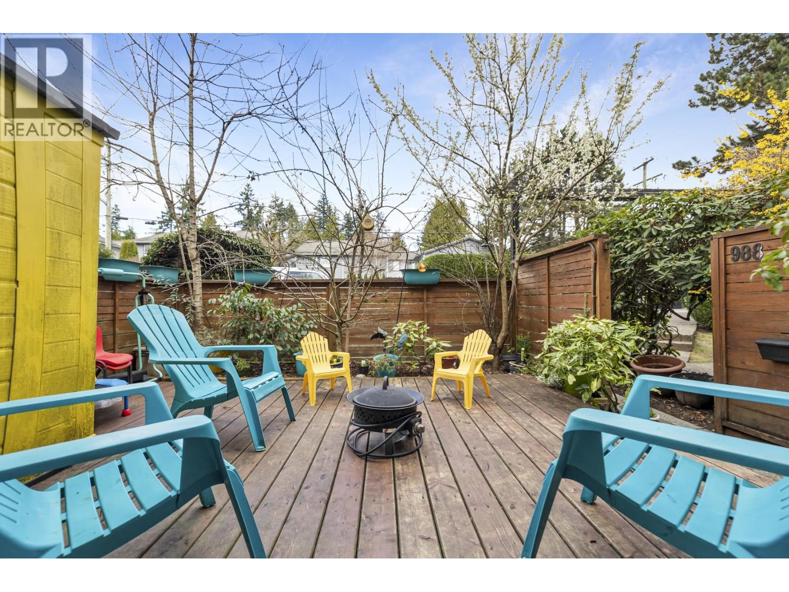 988 Howie Avenue, Coquitlam, British Columbia  V3J 1T3 - Photo 32 - R3103293