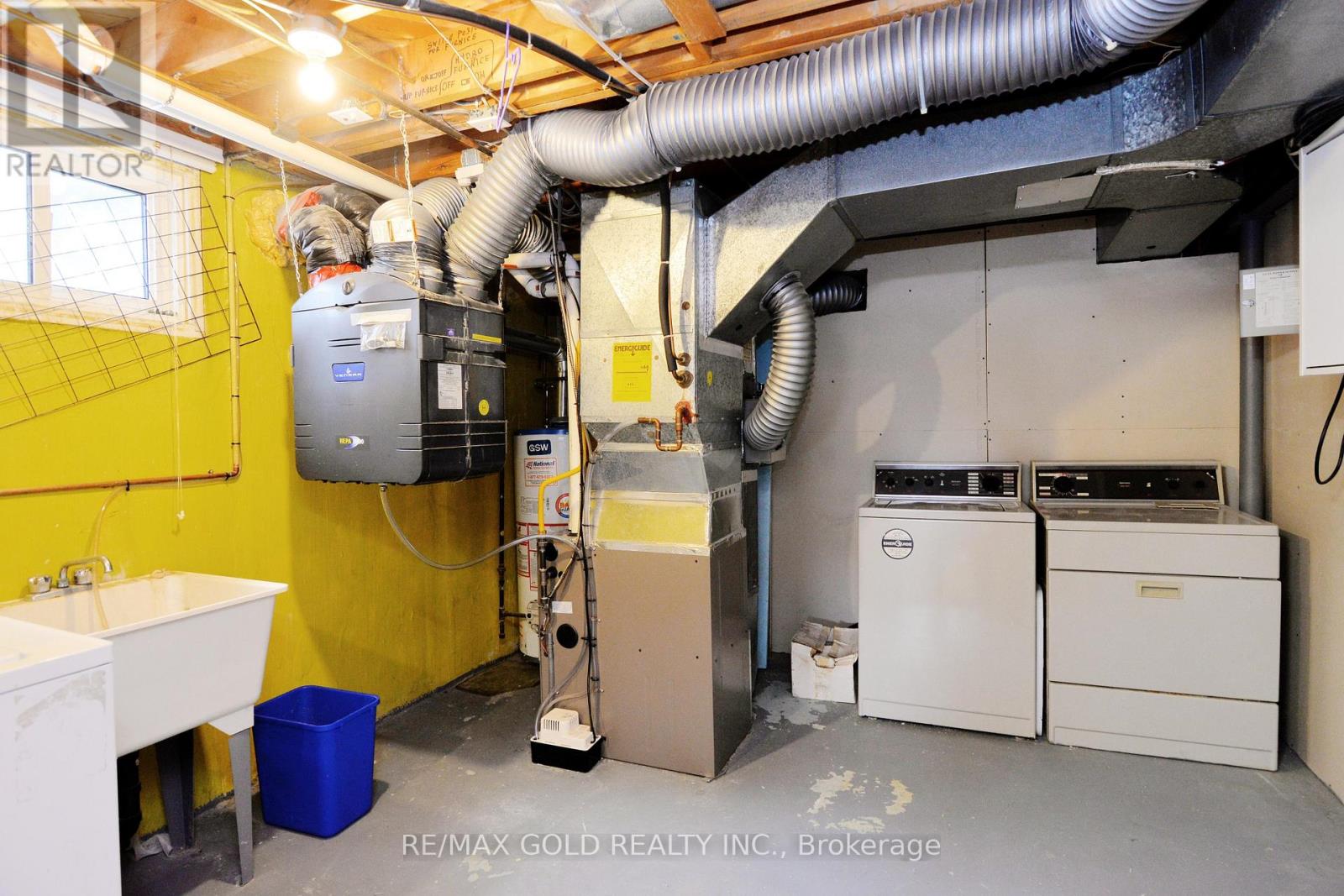 70 Greystone Crescent, Halton Hills, Ontario  L7G 1G9 - Photo 37 - W12728040