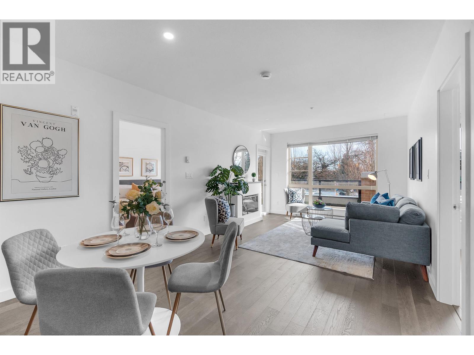 202 1330 Marine Drive, North Vancouver, British Columbia  V7P 1T4 - Photo 7 - R3102940