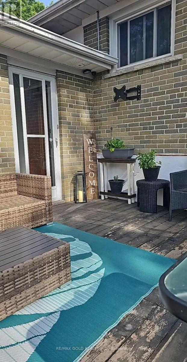 70 Greystone Crescent, Halton Hills, Ontario  L7G 1G9 - Photo 42 - W12728040