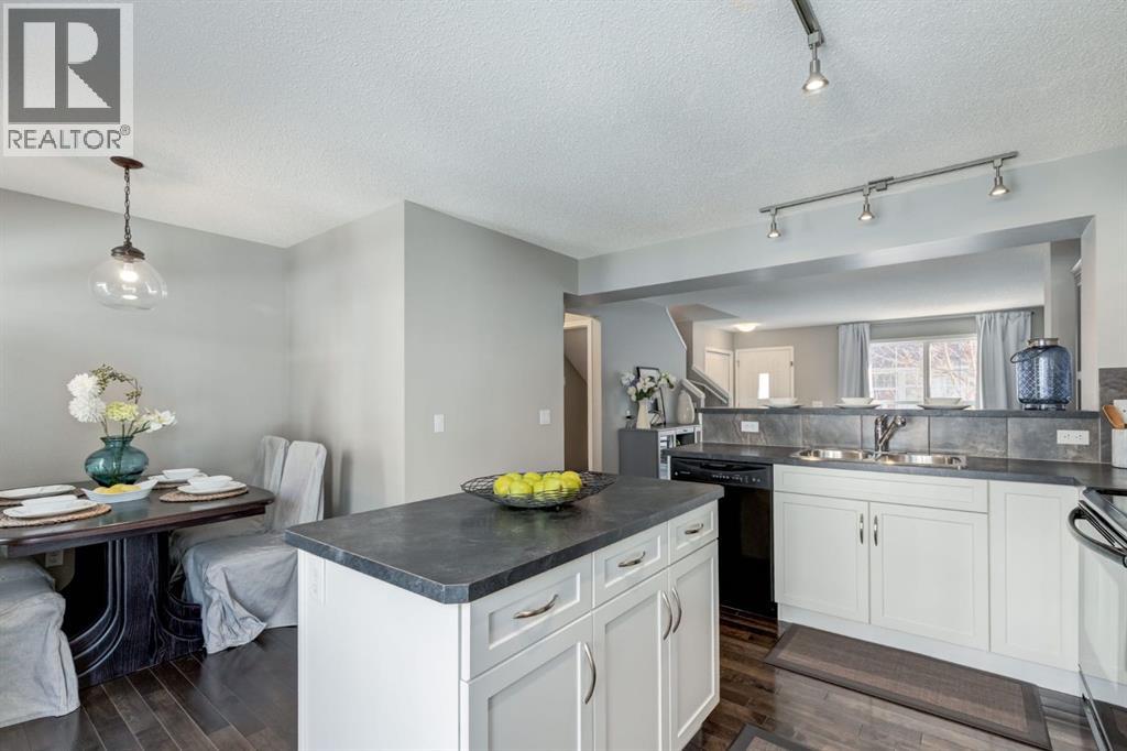 161 New Brighton Villas Se, Calgary, Alberta  T2Z 0T6 - Photo 19 - A2294969