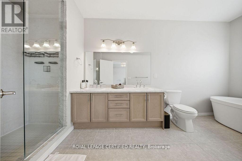 Unknown Address, ,     - Photo 15 - N12917194