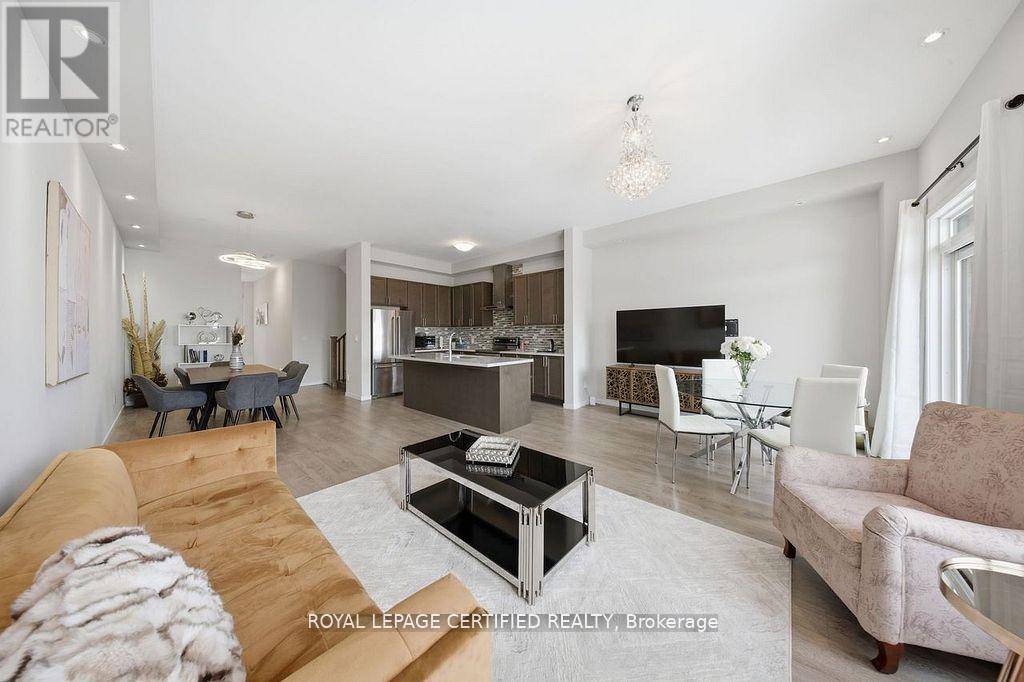 Unknown Address, ,     - Photo 5 - N12917194