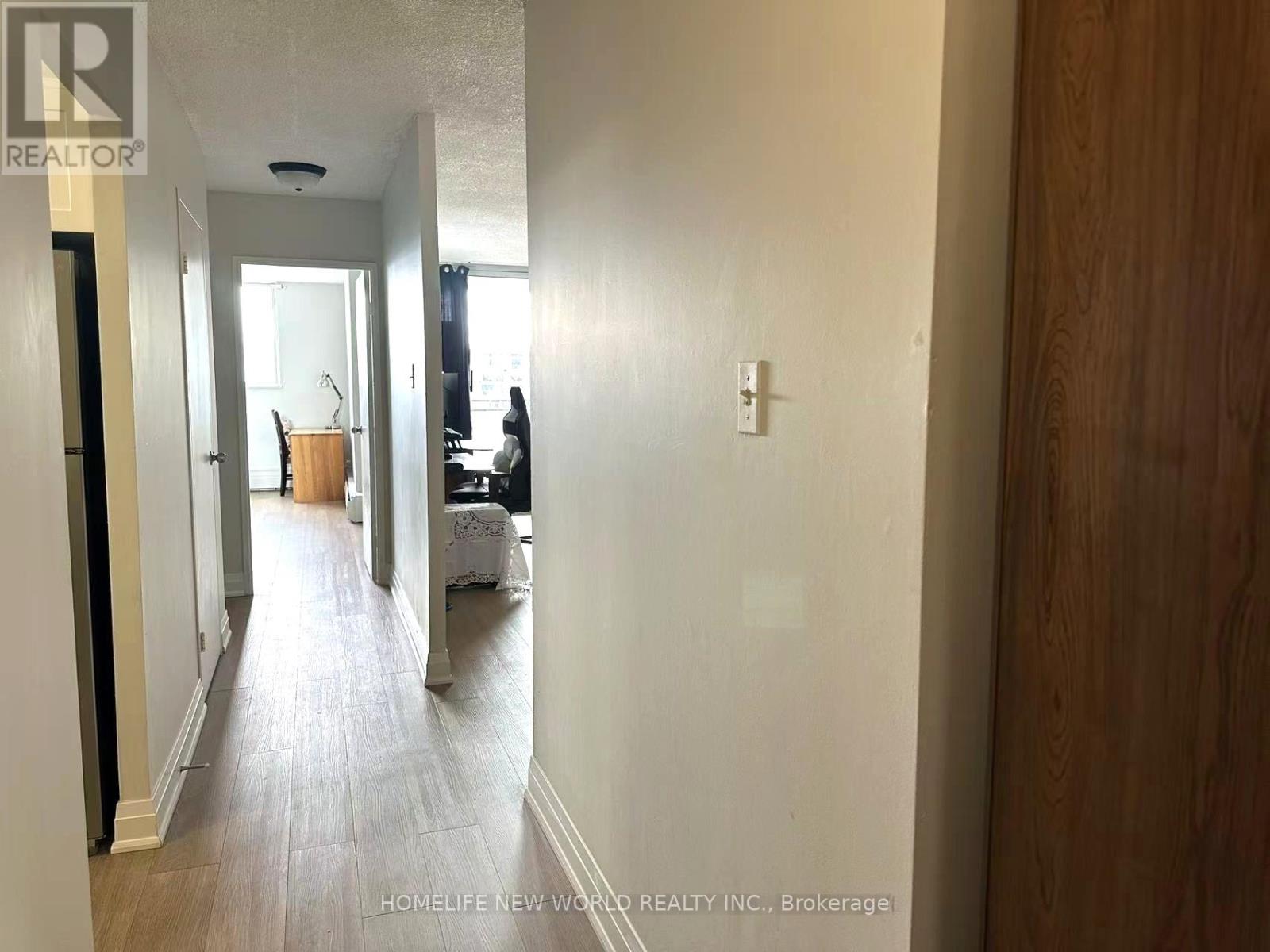 1005 - 975 Warwick Court, Burlington, Ontario  L7T 3Z7 - Photo 18 - W12917176