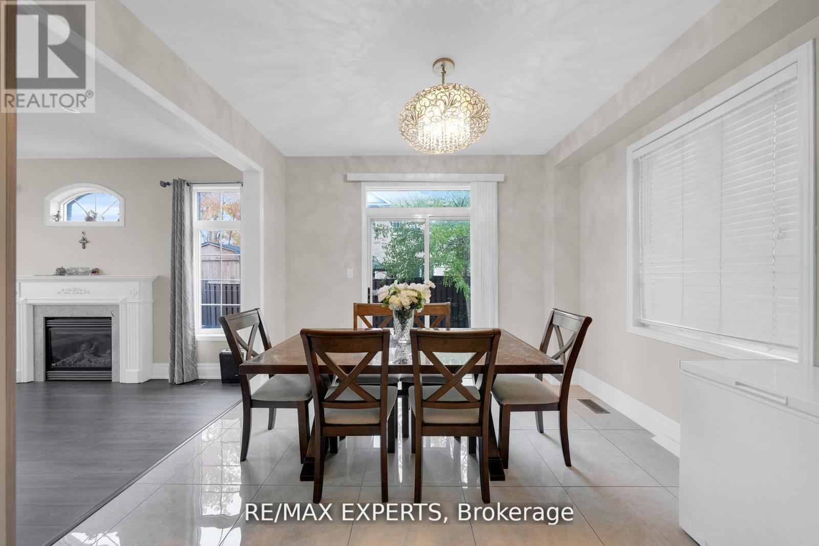 261 Mountainash Road, Brampton, Ontario  L6R 3M3 - Photo 24 - W12917186