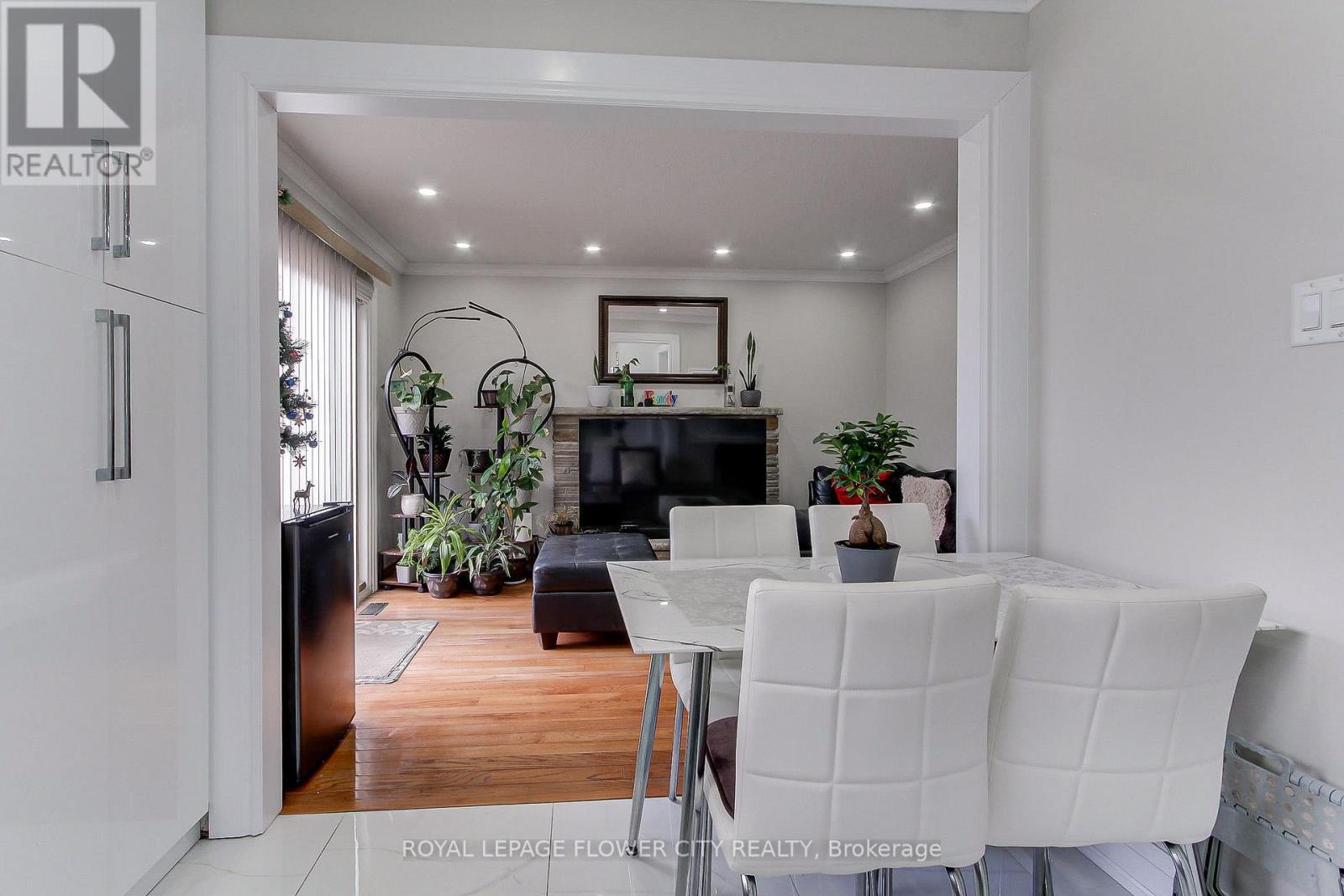 243 Centre Street N, Brampton, Ontario  L6V 2R3 - Photo 21 - W12917190