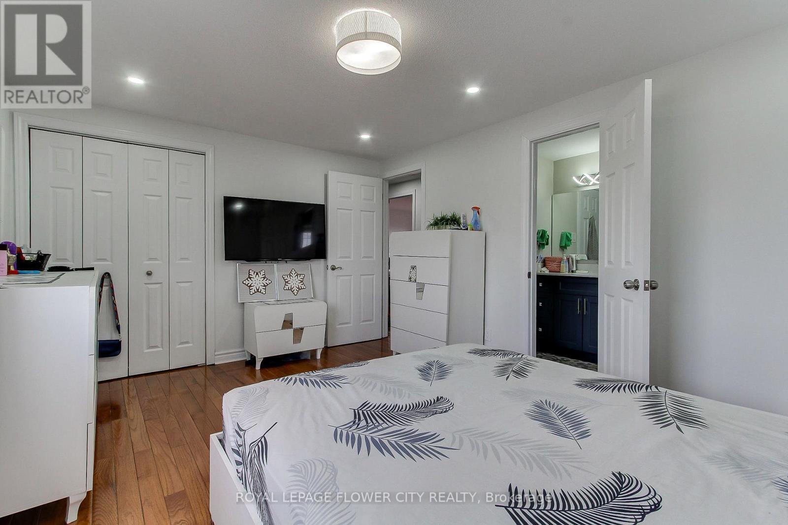 243 Centre Street N, Brampton, Ontario  L6V 2R3 - Photo 27 - W12917190