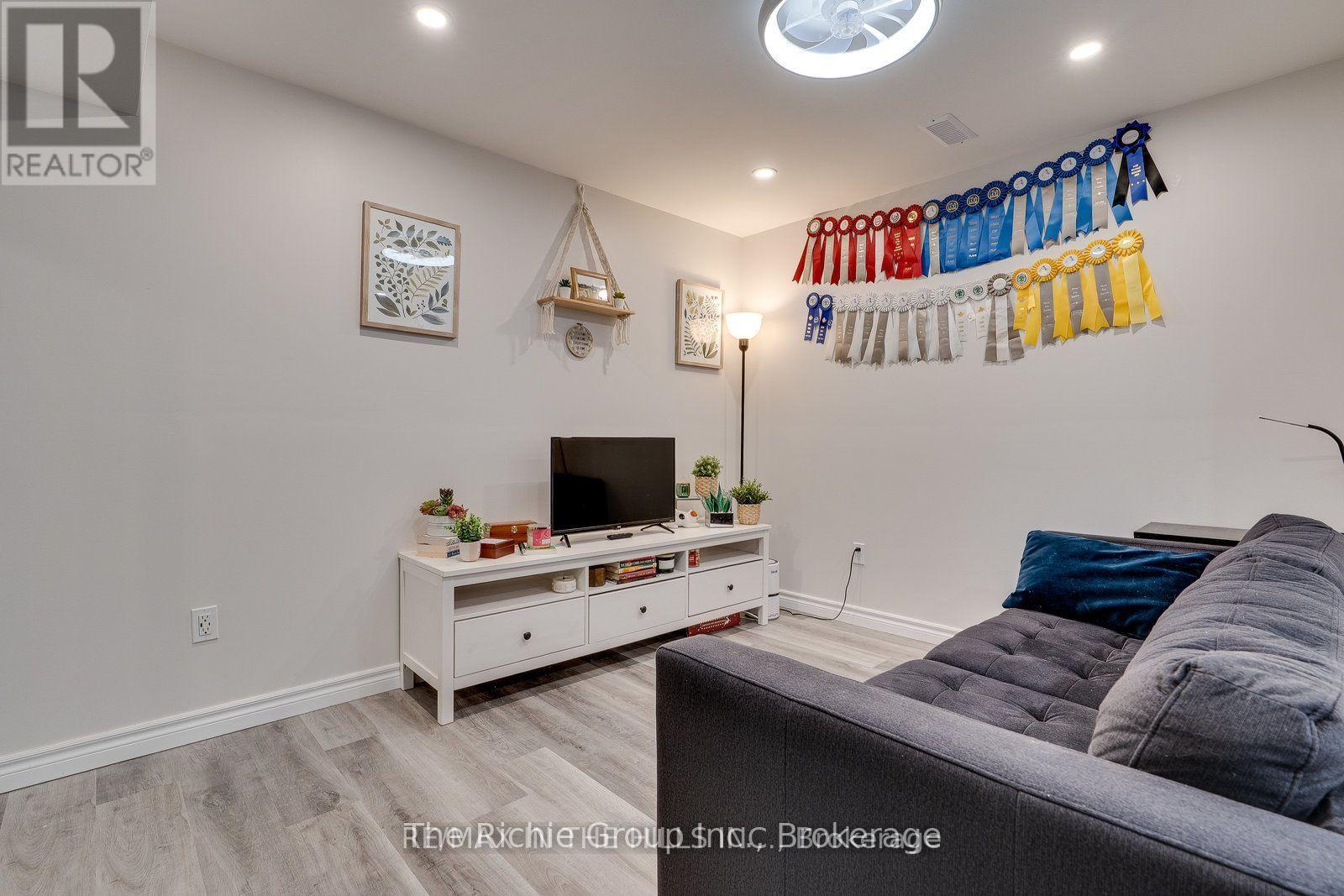 609 Simon Street, Shelburne, Ontario  L9V 3P6 - Photo 19 - X12917174