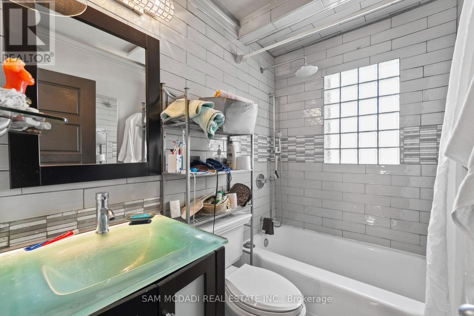 12 Roselle Place, Hamilton, Ontario  L8G 1R3 - Photo 14 - X12917230