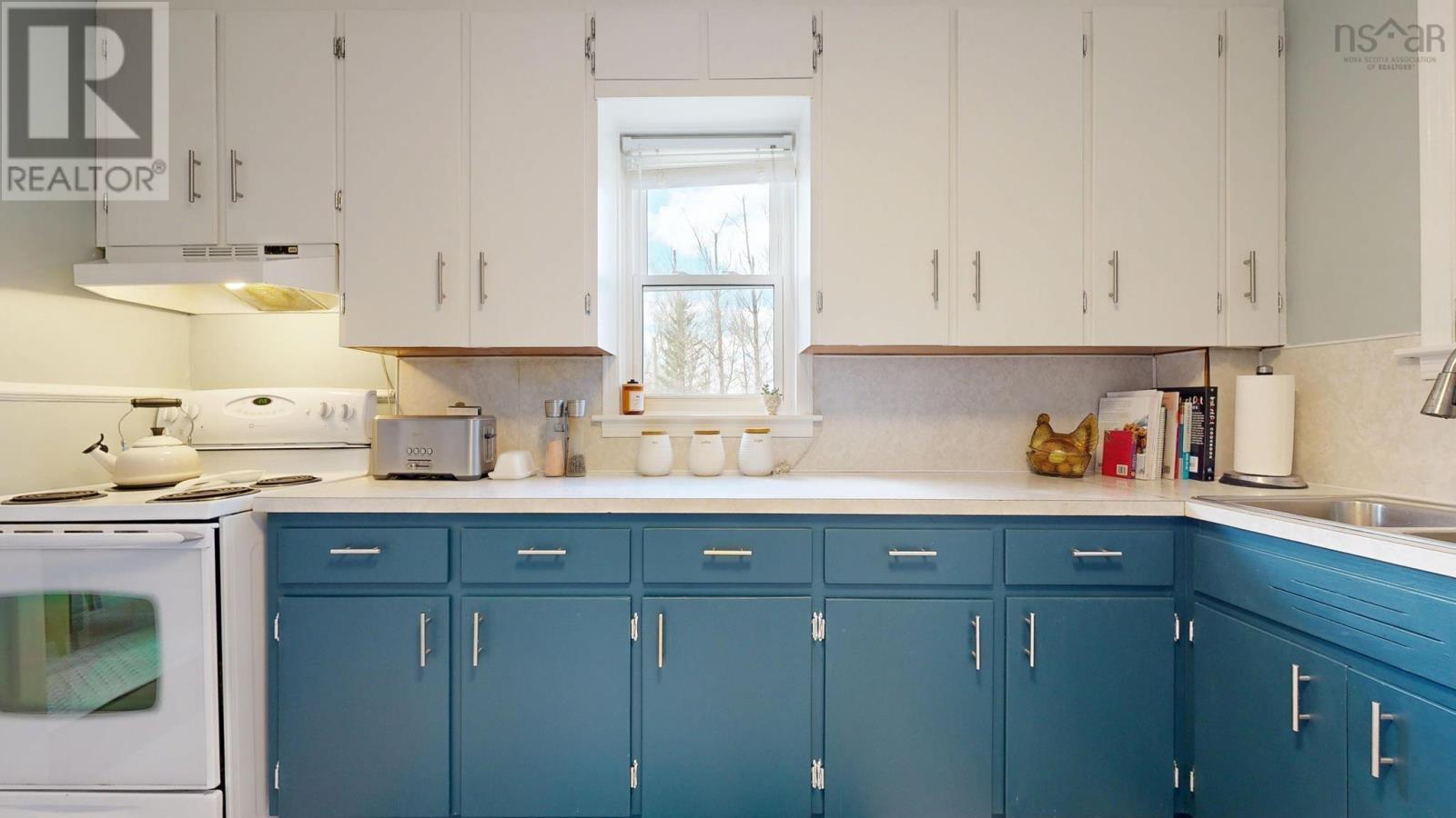 7025 12 Highway, North Alton, Nova Scotia  B4N 3V8 - Photo 17 - 202605087