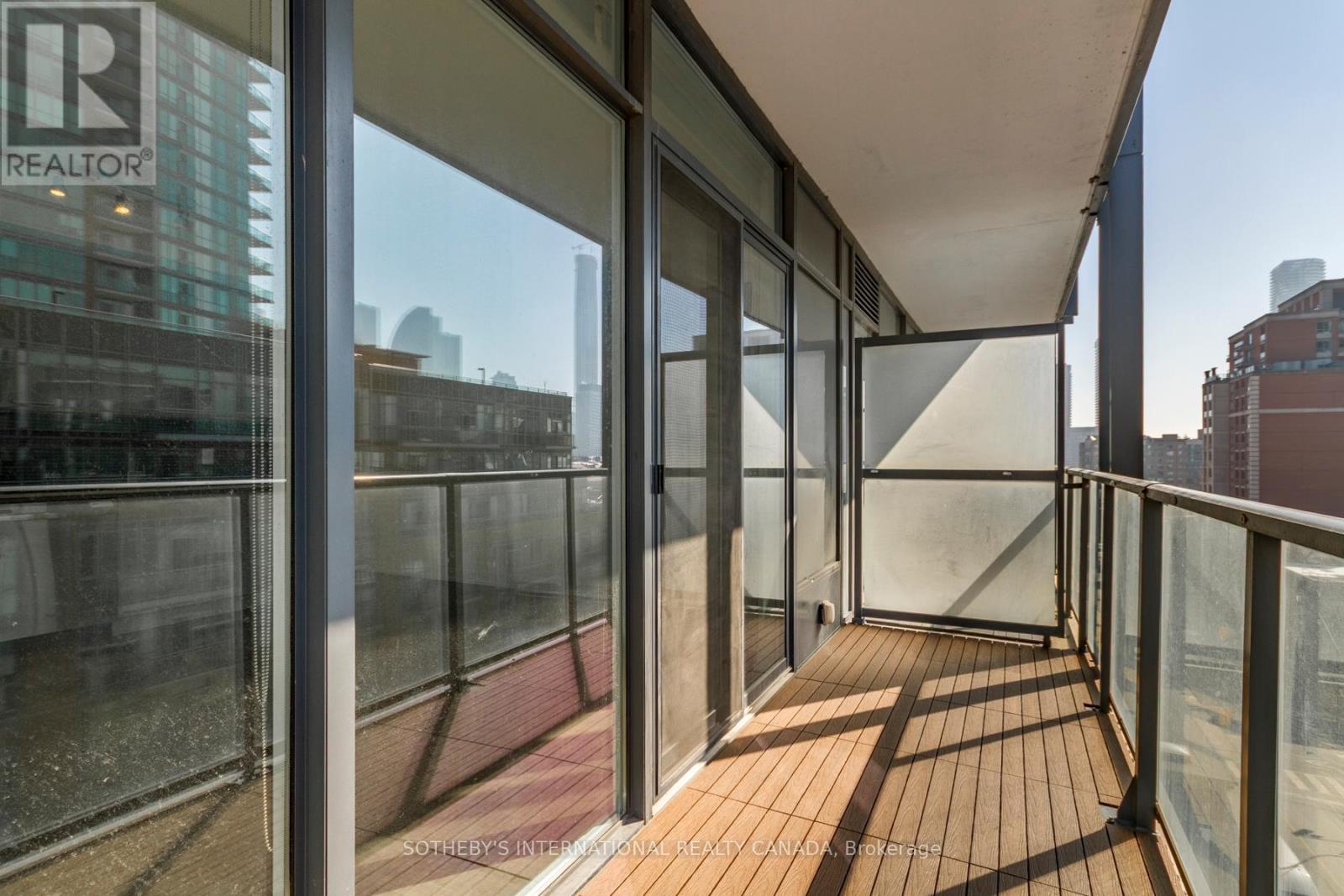 713 - 105 George Street, Toronto, Ontario  M5A 0L4 - Photo 30 - C12855370