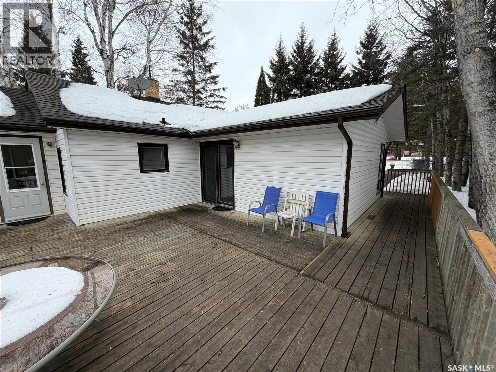 330 1st Avenue N, Big River, Saskatchewan  S0J 0E0 - Photo 30 - SK031000