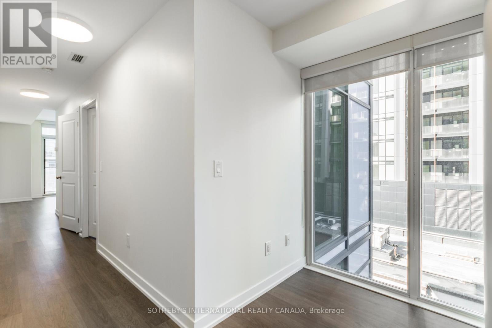 713 - 105 George Street, Toronto, Ontario  M5A 0L4 - Photo 9 - C12855370