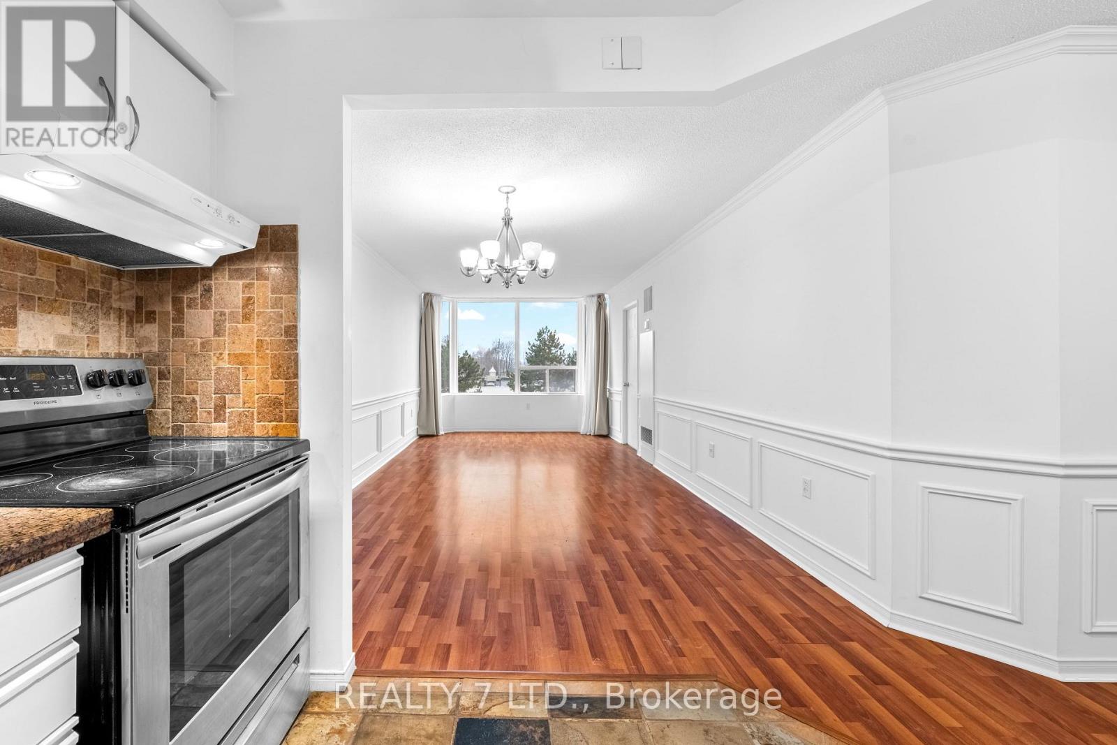 412 - 1270 Maple Crossing Boulevard, Burlington, Ontario  L7S 2J9 - Photo 13 - W12909004