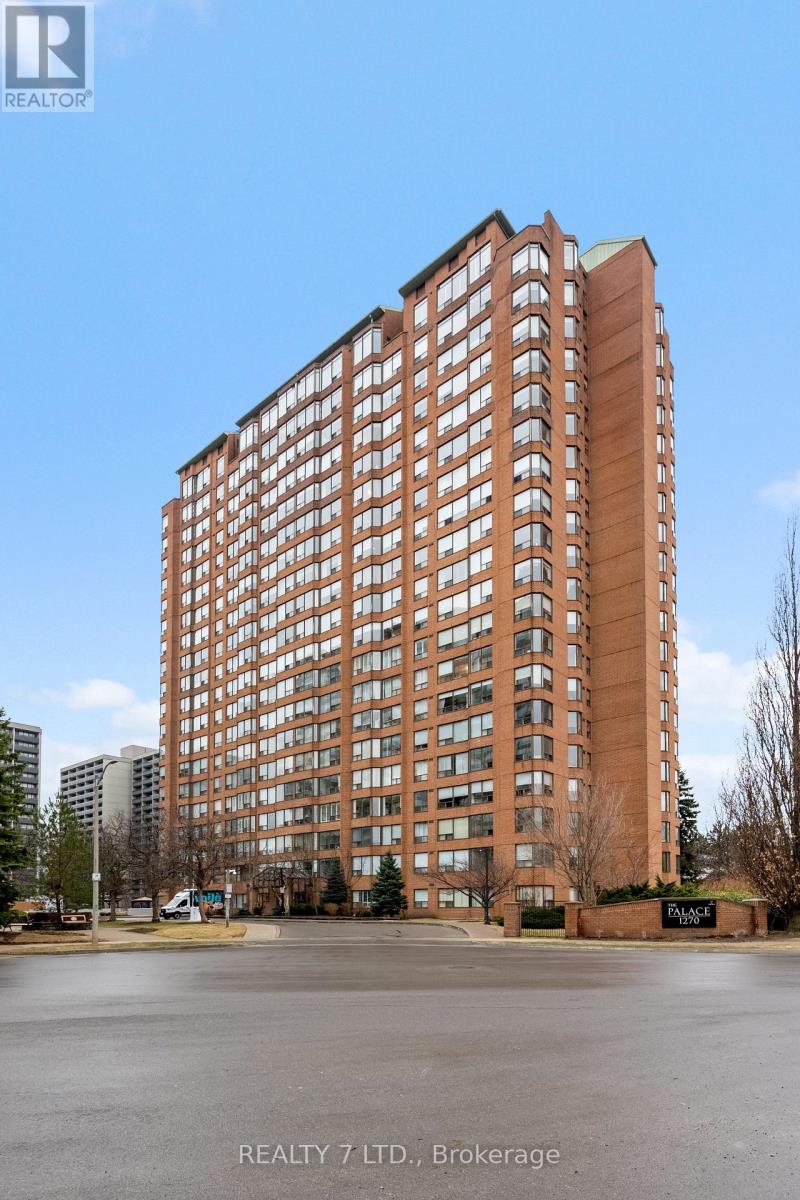 412 - 1270 Maple Crossing Boulevard, Burlington, Ontario  L7S 2J9 - Photo 2 - W12909004