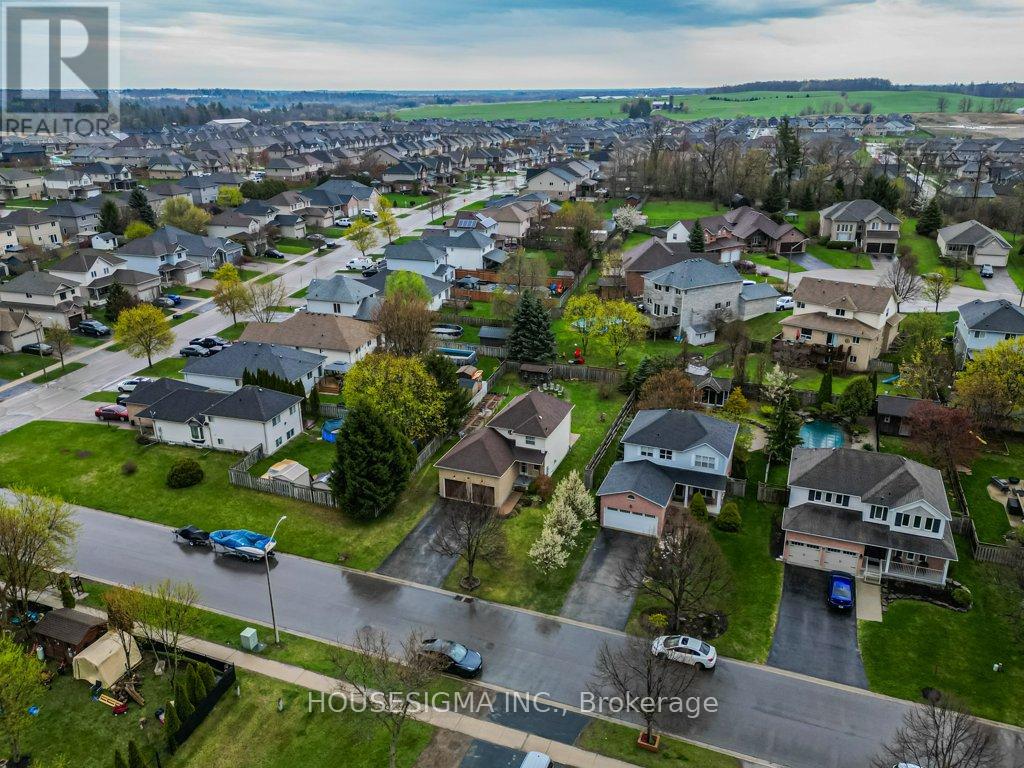 20 Hunt Street, North Dumfries, Ontario  N0B 1E0 - Photo 48 - X12826152