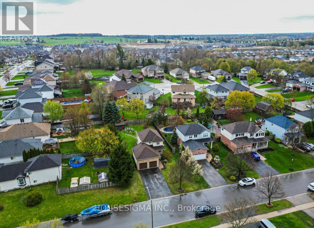 20 Hunt Street, North Dumfries, Ontario  N0B 1E0 - Photo 49 - X12826152