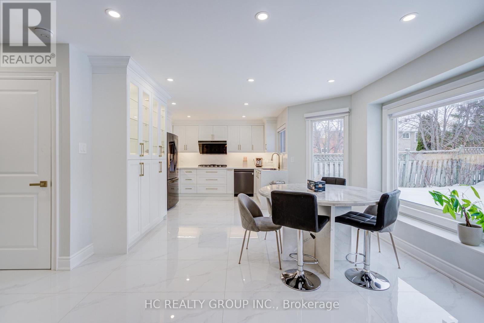 27 Corby Road, Markham, Ontario  L3R 8M8 - Photo 10 - N12785598