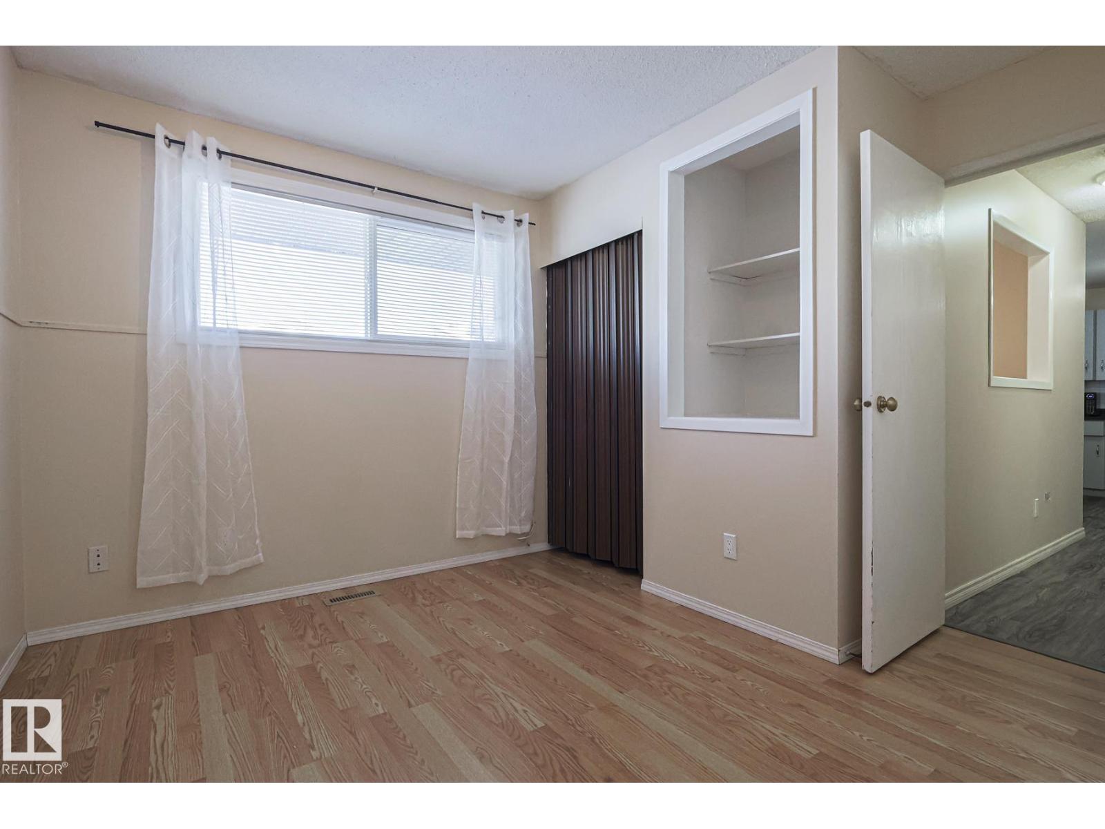 1526 69 St Nw Nw, Edmonton, Alberta  T6K 3R3 - Photo 17 - E4474757