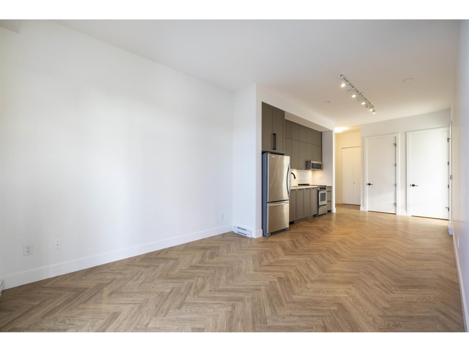 405 13933 105 Boulevard, Surrey, British Columbia  V3T 0R6 - Photo 13 - R3103115