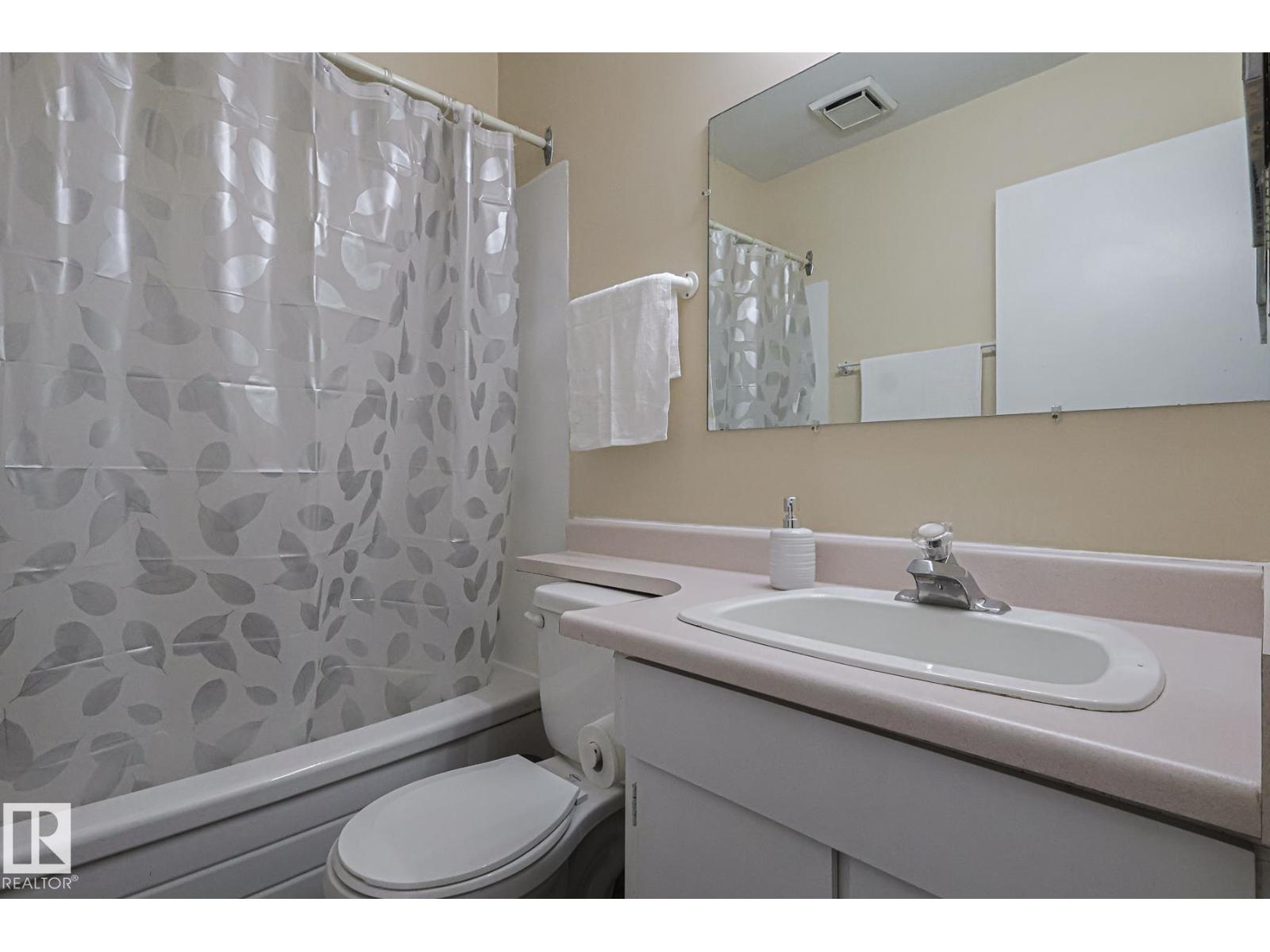 1526 69 St Nw Nw, Edmonton, Alberta  T6K 3R3 - Photo 25 - E4474757