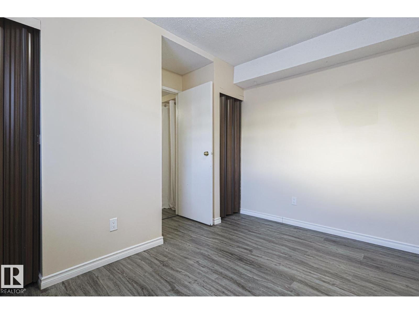 1526 69 St Nw Nw, Edmonton, Alberta  T6K 3R3 - Photo 30 - E4474757