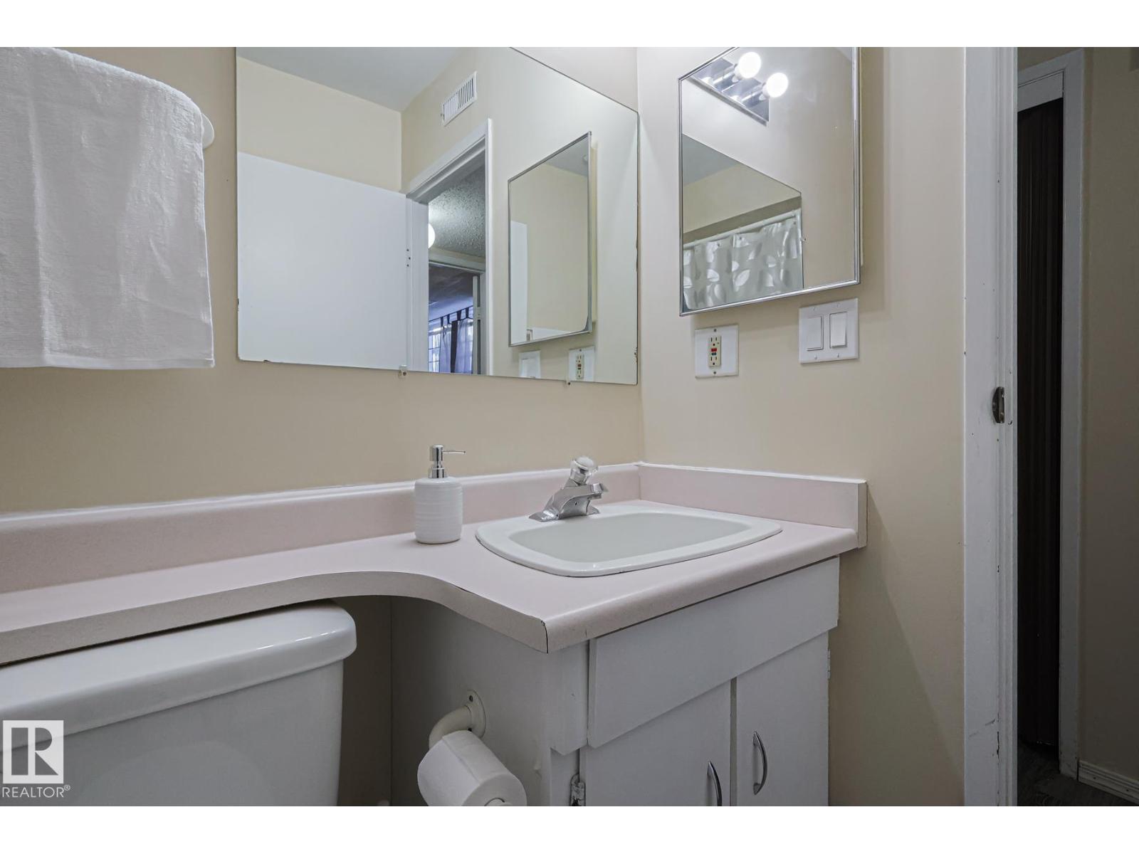 1526 69 St Nw Nw, Edmonton, Alberta  T6K 3R3 - Photo 26 - E4474757