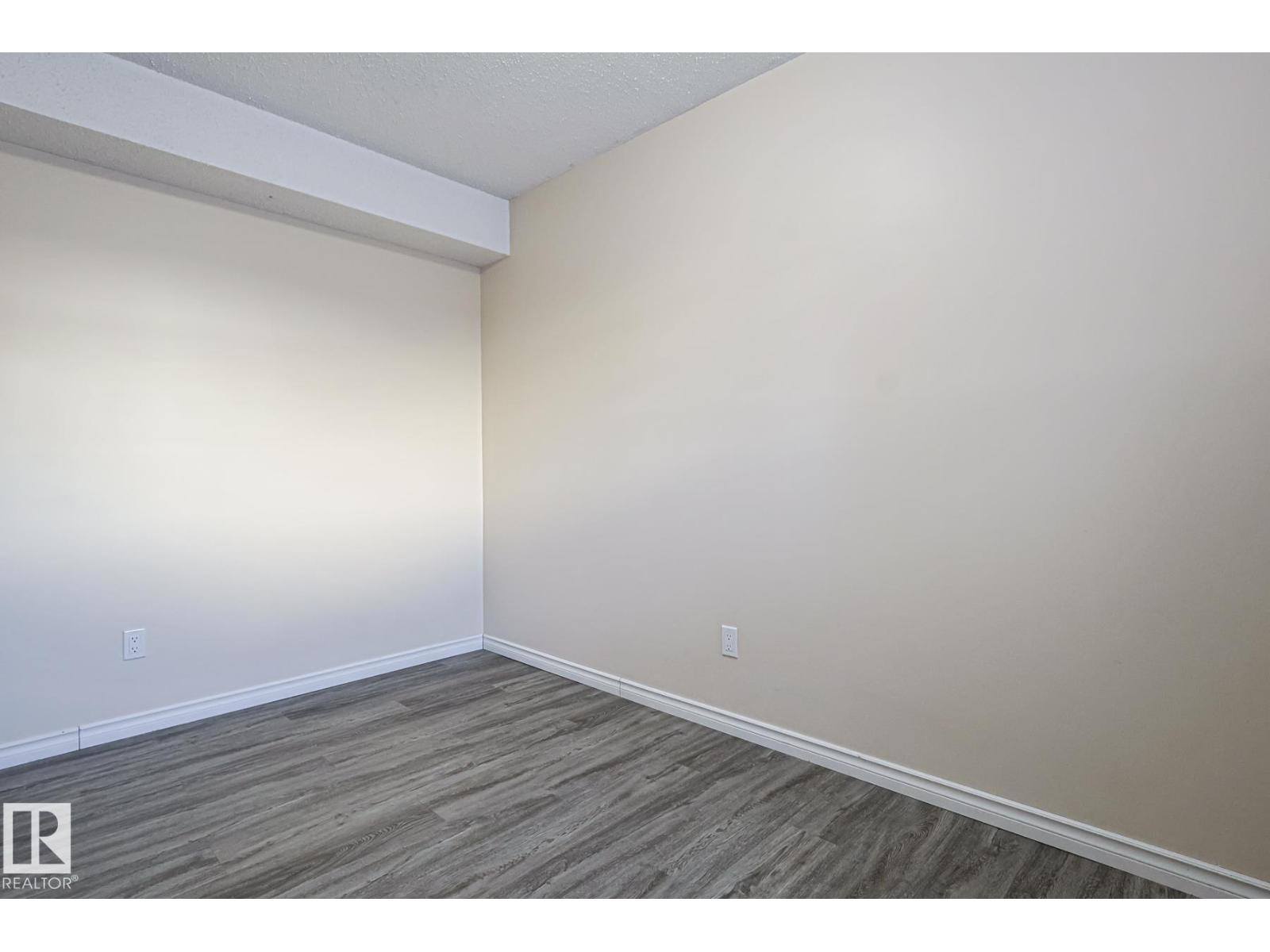 1526 69 St Nw Nw, Edmonton, Alberta  T6K 3R3 - Photo 31 - E4474757