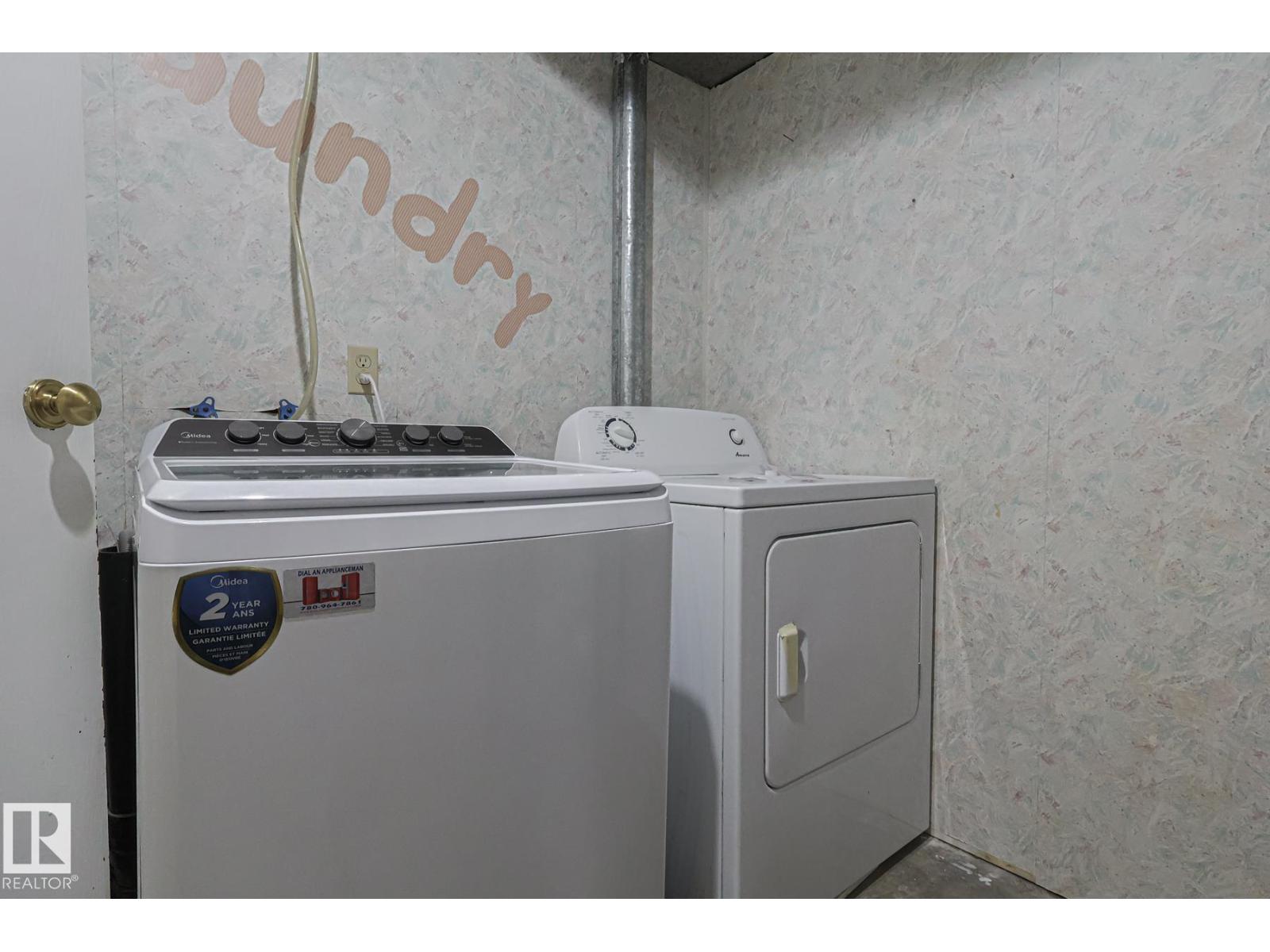 1526 69 St Nw Nw, Edmonton, Alberta  T6K 3R3 - Photo 32 - E4474757