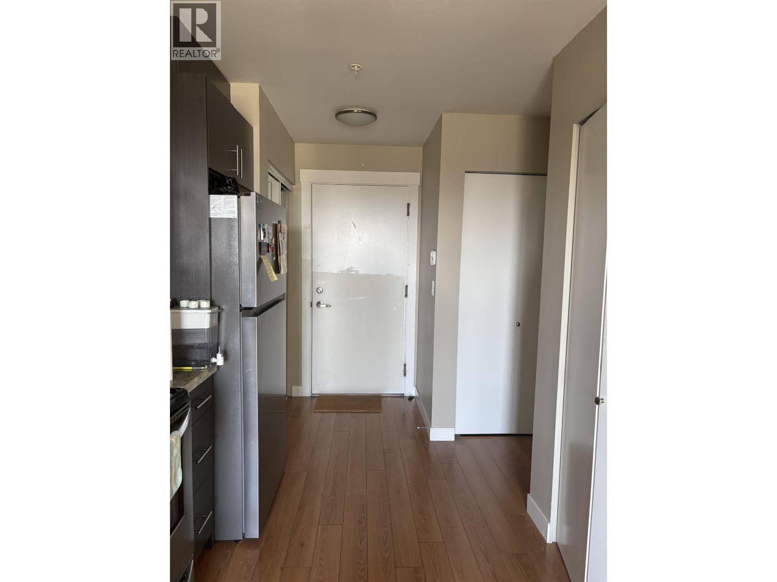 305 7738 Edmonds Street, Burnaby, British Columbia  V3N 1B8 - Photo 4 - R3096578