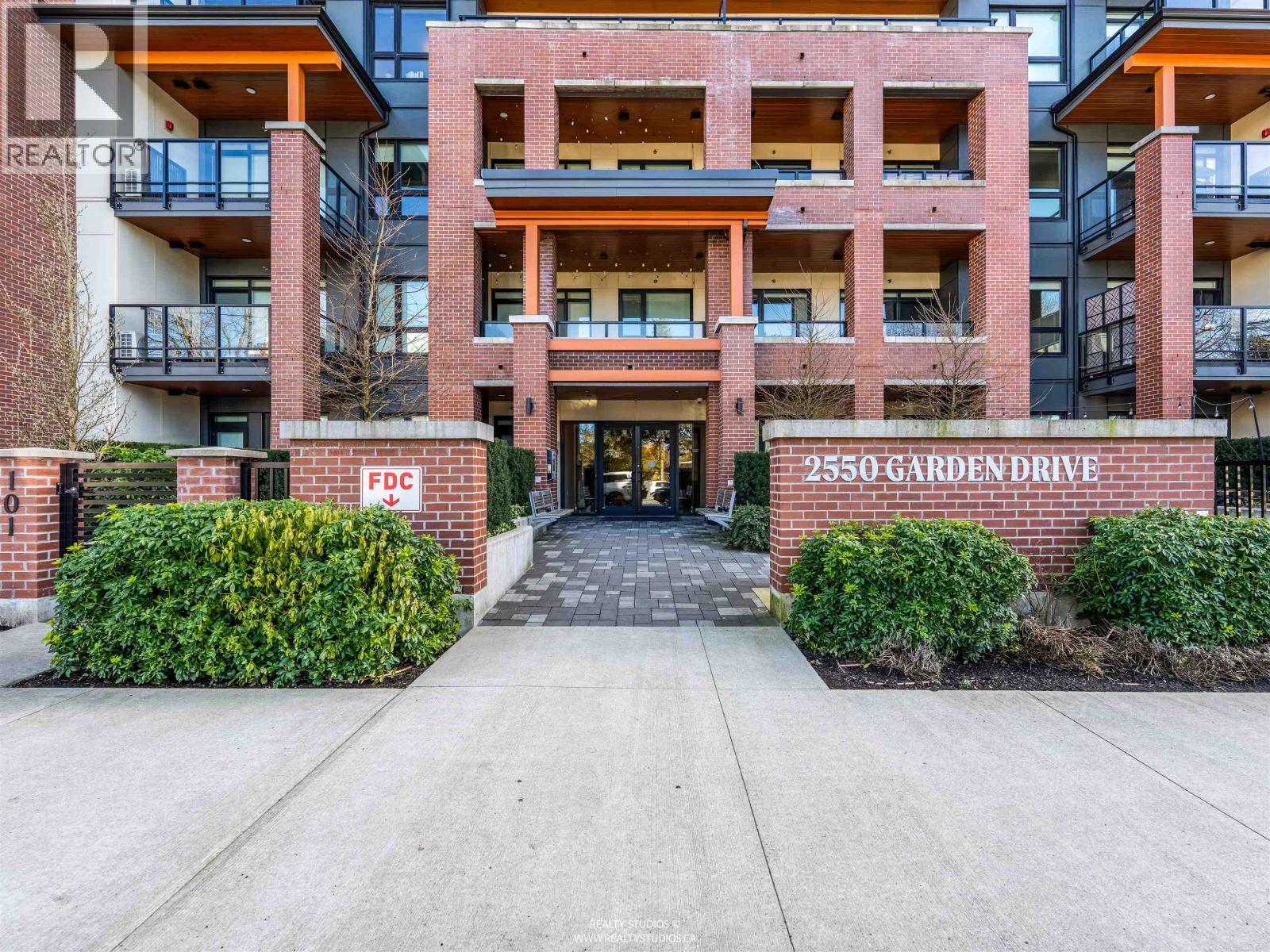 409 2550 Garden Drive, Vancouver, British Columbia  V5N 4X6 - Photo 34 - R3102795