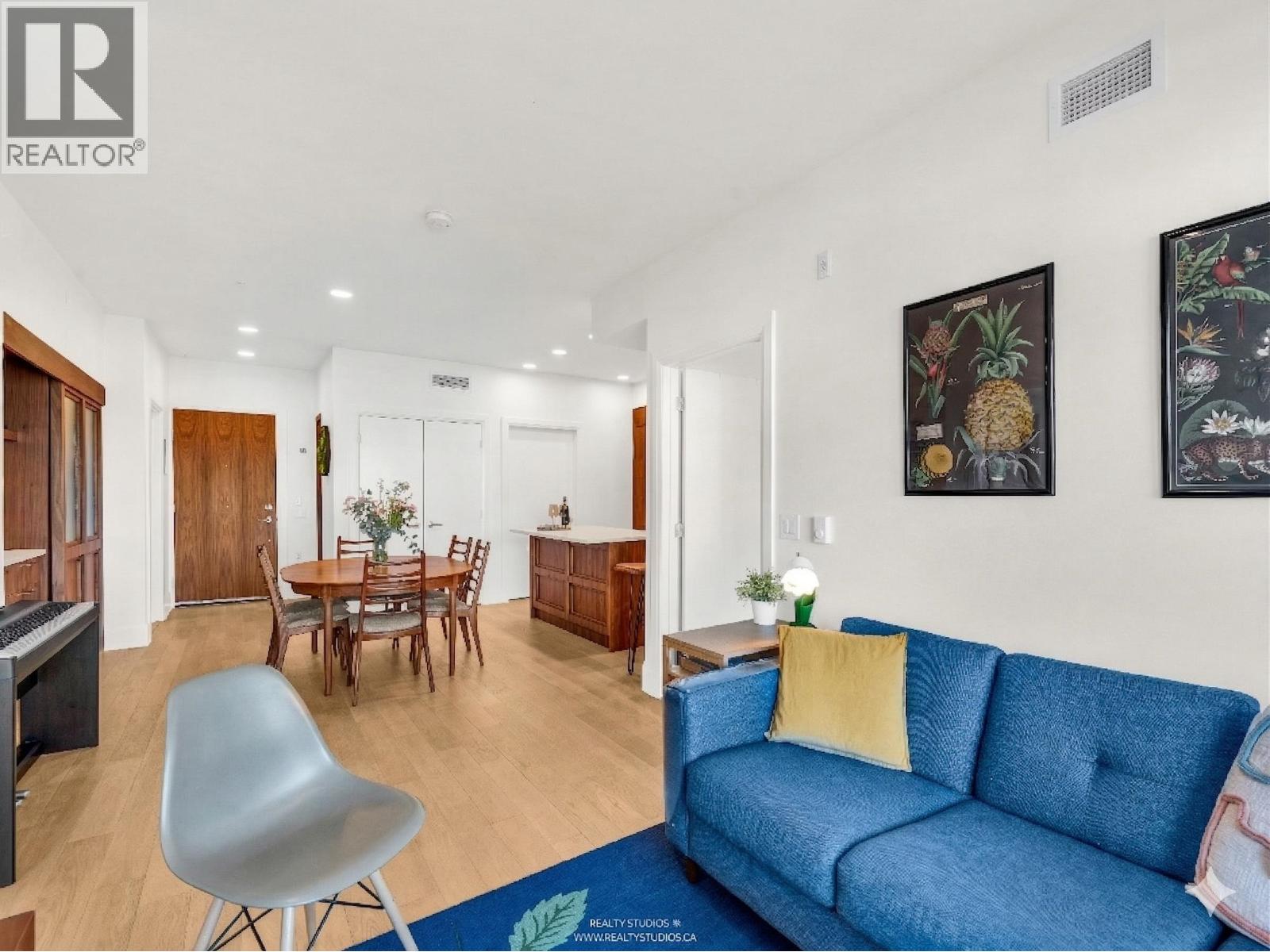 409 2550 Garden Drive, Vancouver, British Columbia  V5N 4X6 - Photo 4 - R3102795