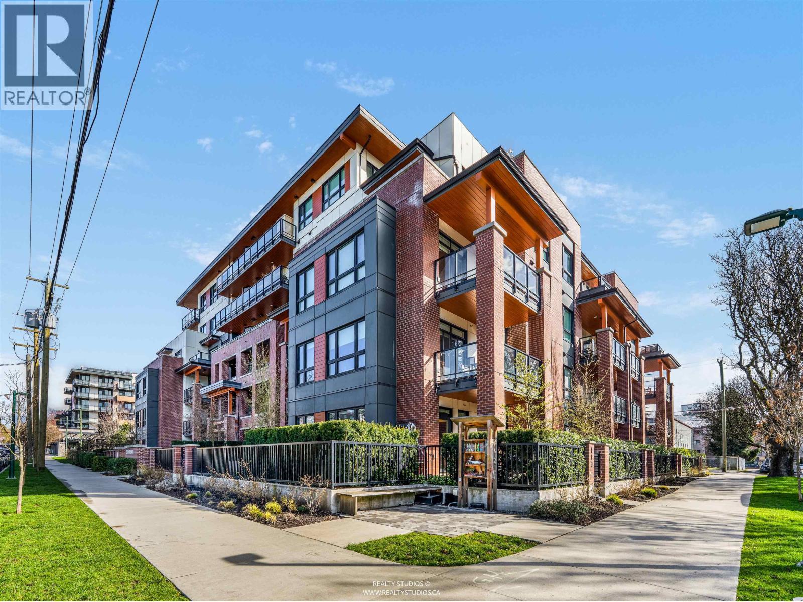 409 2550 Garden Drive, Vancouver, British Columbia  V5N 4X6 - Photo 35 - R3102795