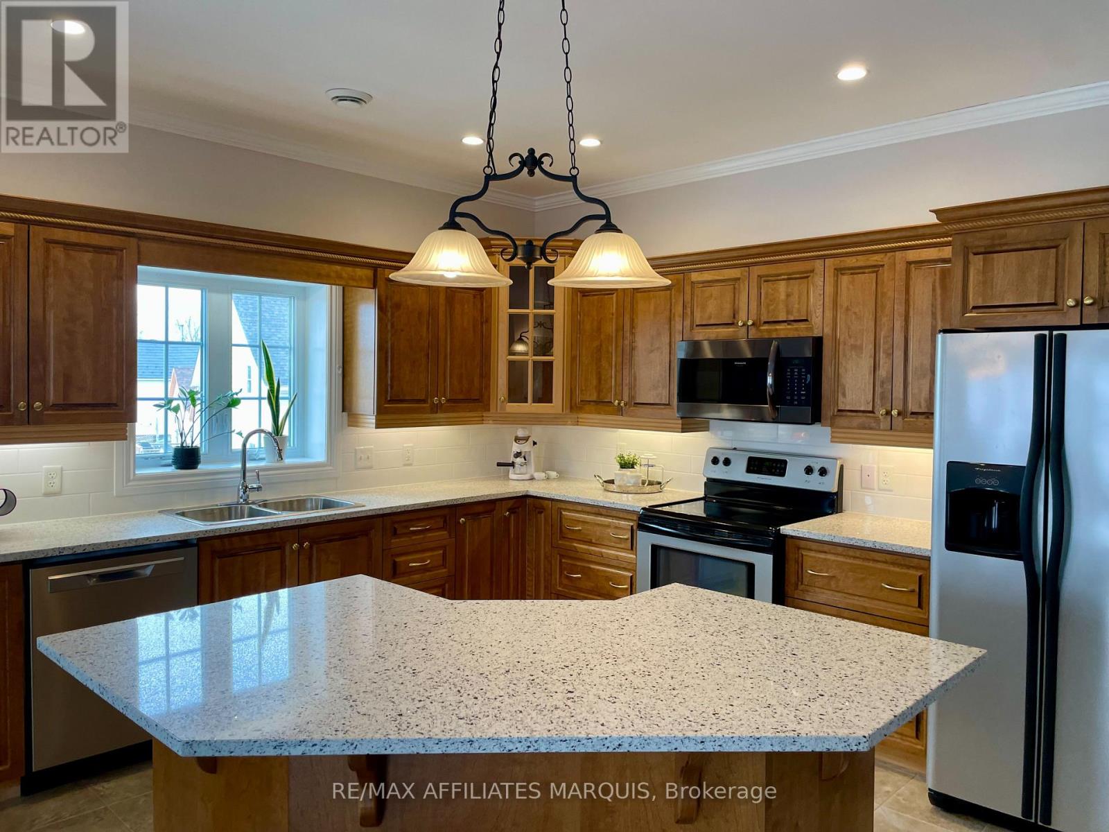 Unit 4 - 98 Queen Street, Smiths Falls, Ontario  K7A 3N4 - Photo 11 - X12917242