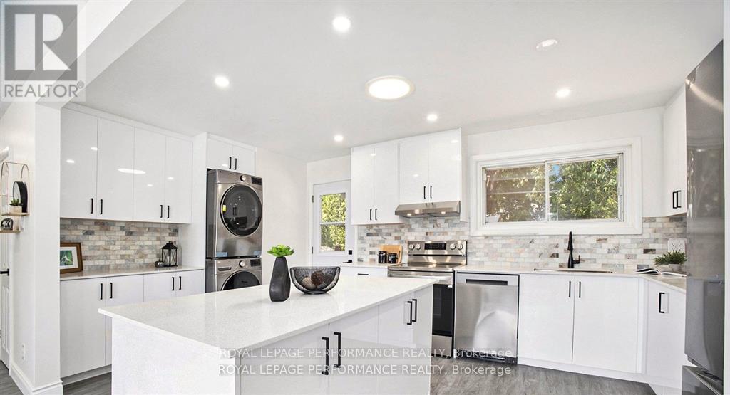 33 Majestic Drive N, Ottawa, Ontario  K2G 1C6 - Photo 8 - X12917246