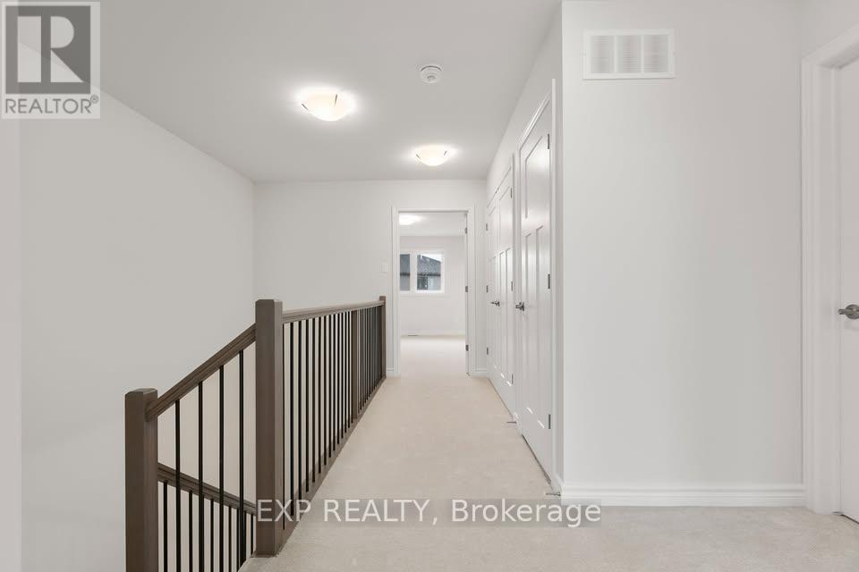 106 Dowdall Circle, Carleton Place, Ontario  K7C 0S4 - Photo 15 - X12917270