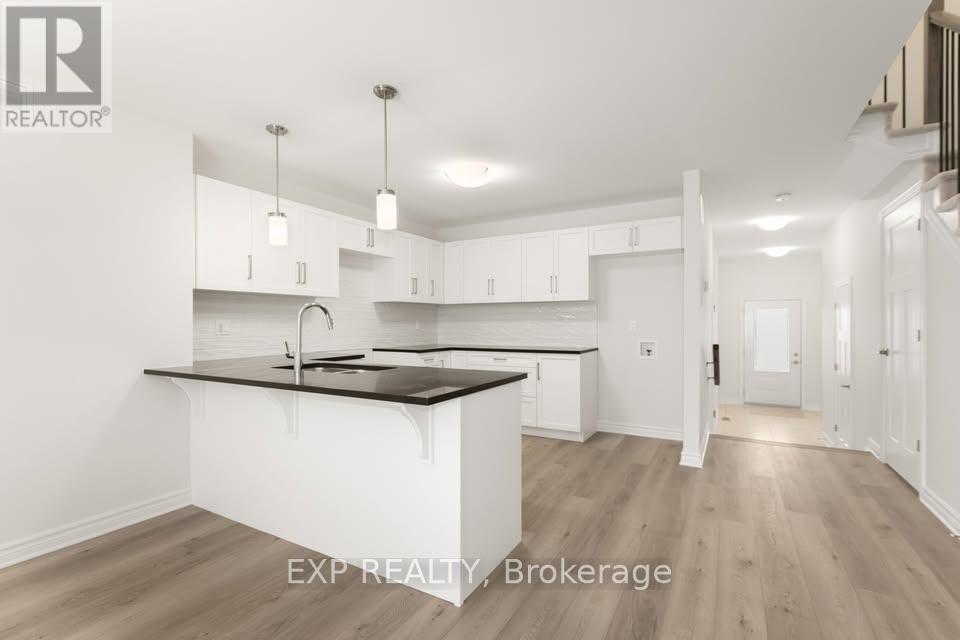 106 Dowdall Circle, Carleton Place, Ontario  K7C 0S4 - Photo 6 - X12917270