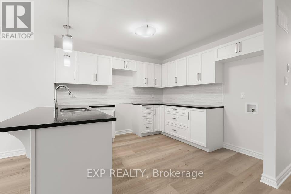 106 Dowdall Circle, Carleton Place, Ontario  K7C 0S4 - Photo 7 - X12917270