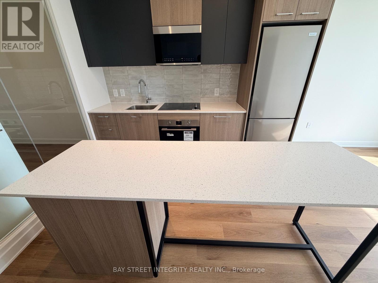 814 - 30 Dreamers Way, Toronto, Ontario  M5A 0Y7 - Photo 10 - C12917252