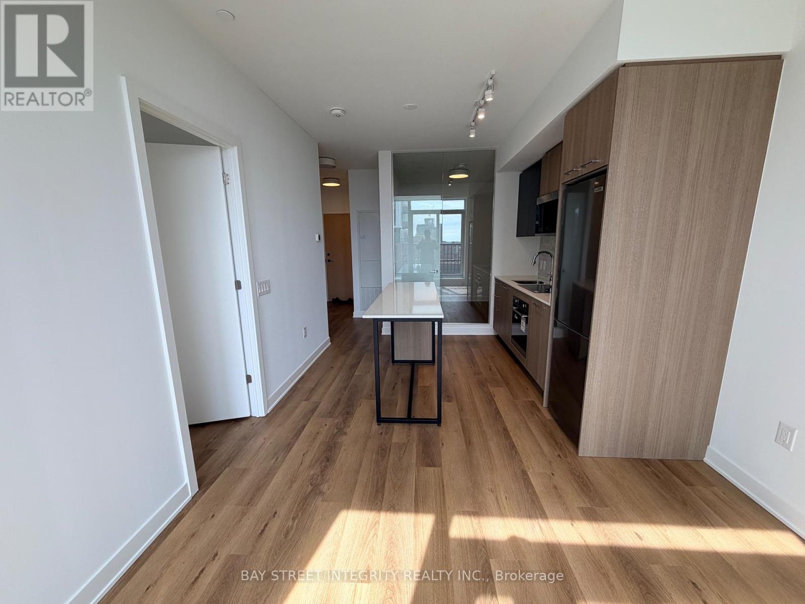 814 - 30 Dreamers Way, Toronto, Ontario  M5A 0Y7 - Photo 3 - C12917252