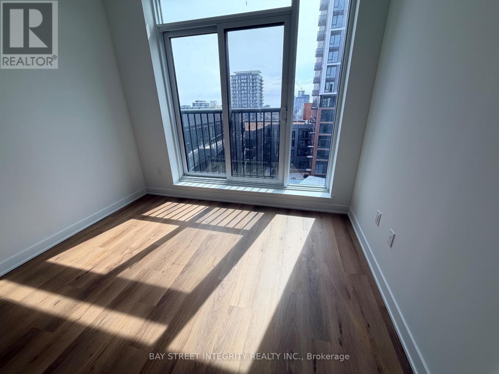 814 - 30 Dreamers Way, Toronto, Ontario  M5A 0Y7 - Photo 9 - C12917252