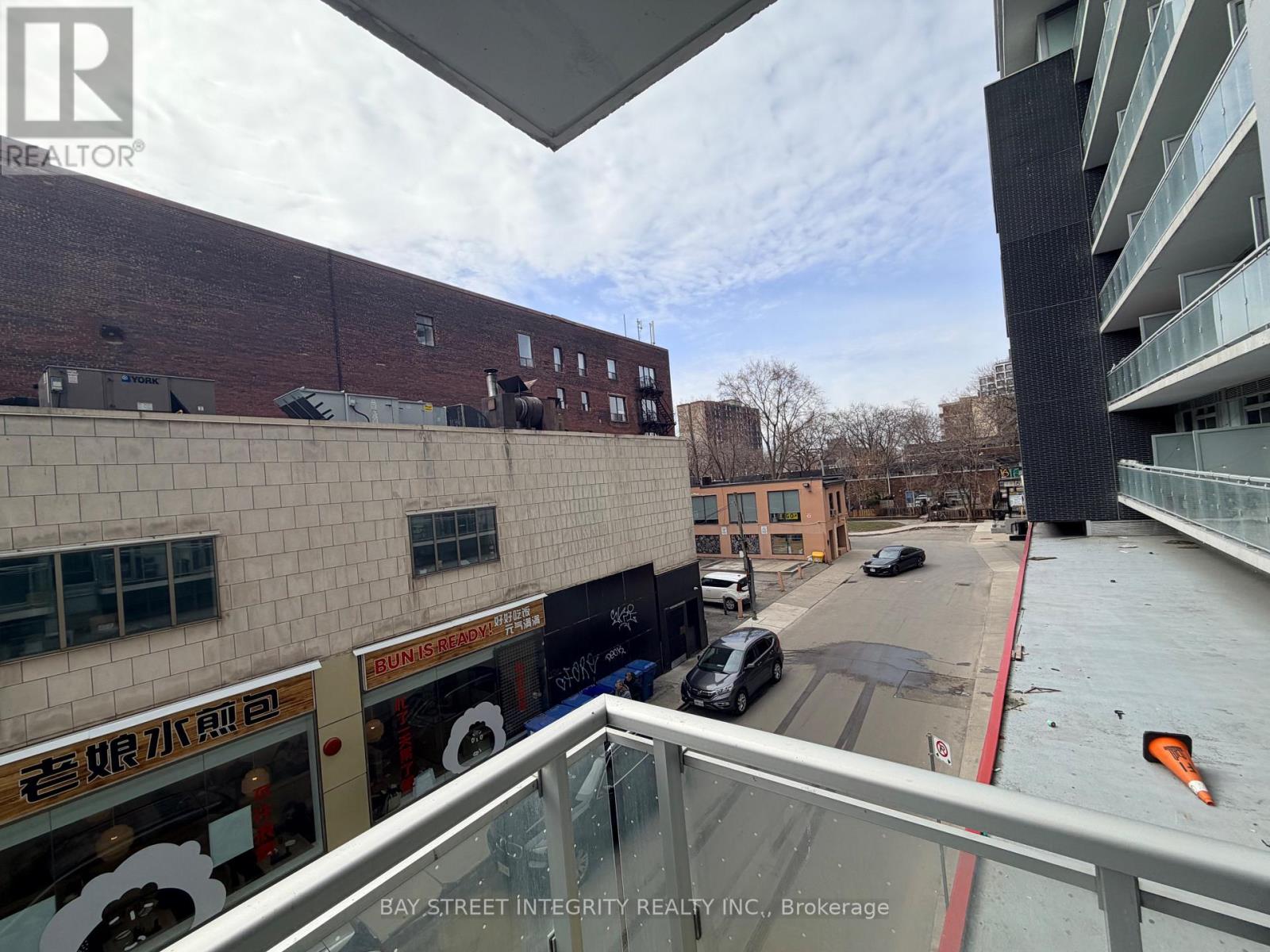 209 - 10 Willison Square, Toronto, Ontario  M5T 0A8 - Photo 7 - C12917264