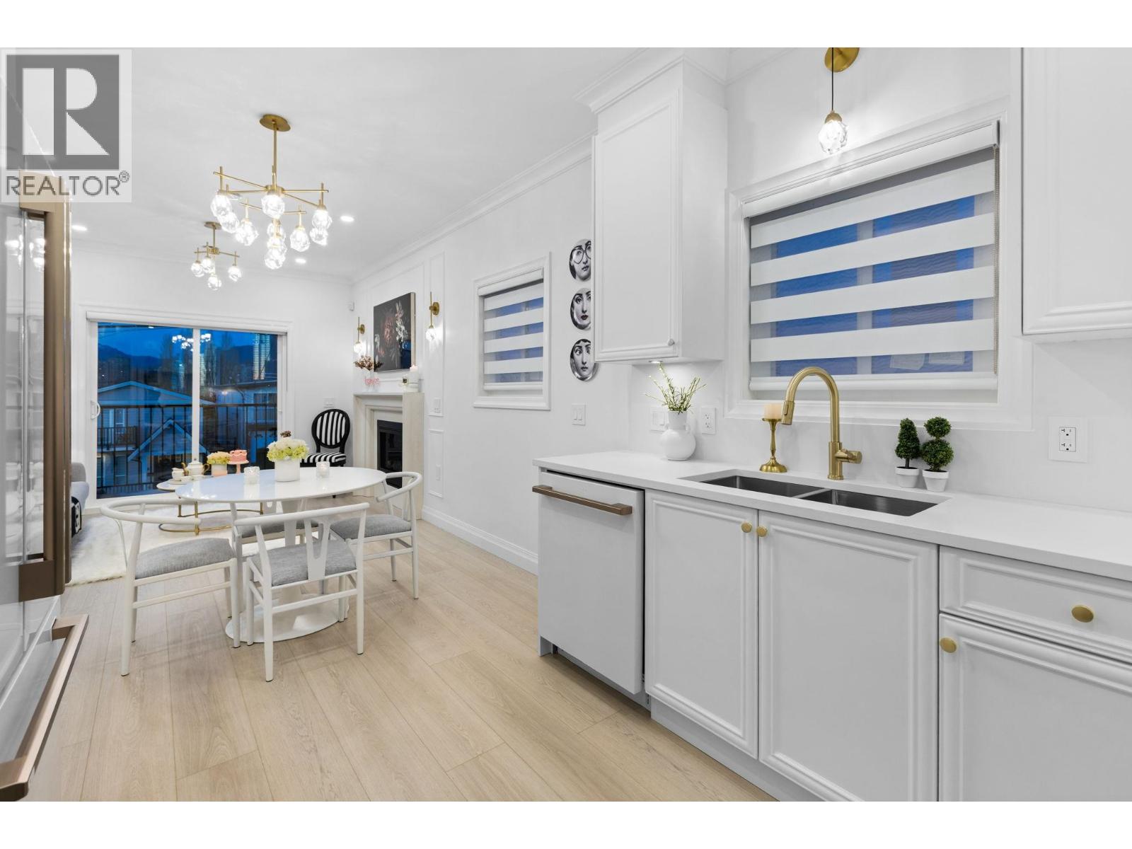 5138 Dominion Street, Burnaby, British Columbia  V5G 1C9 - Photo 9 - R3103320