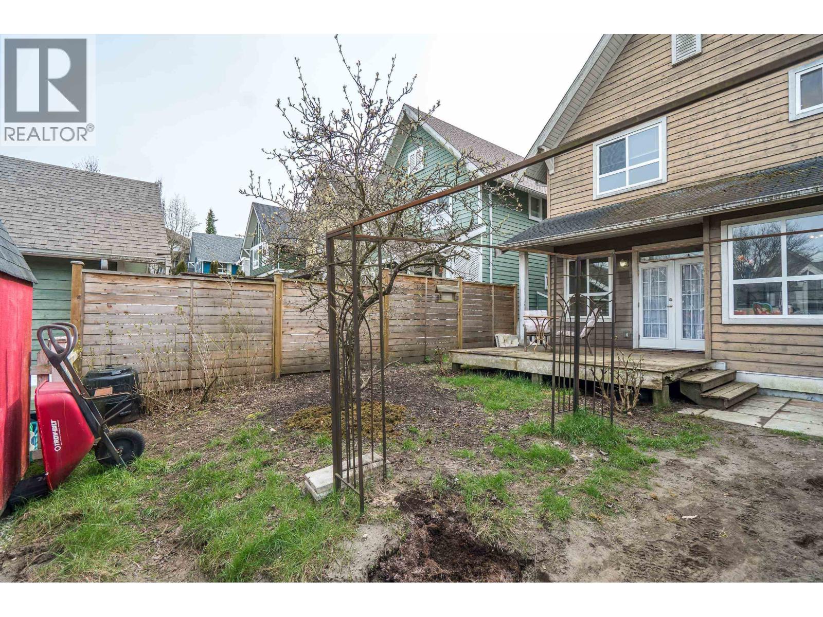 137 Star Crescent, New Westminster, British Columbia  V3M 6X6 - Photo 26 - R3102932