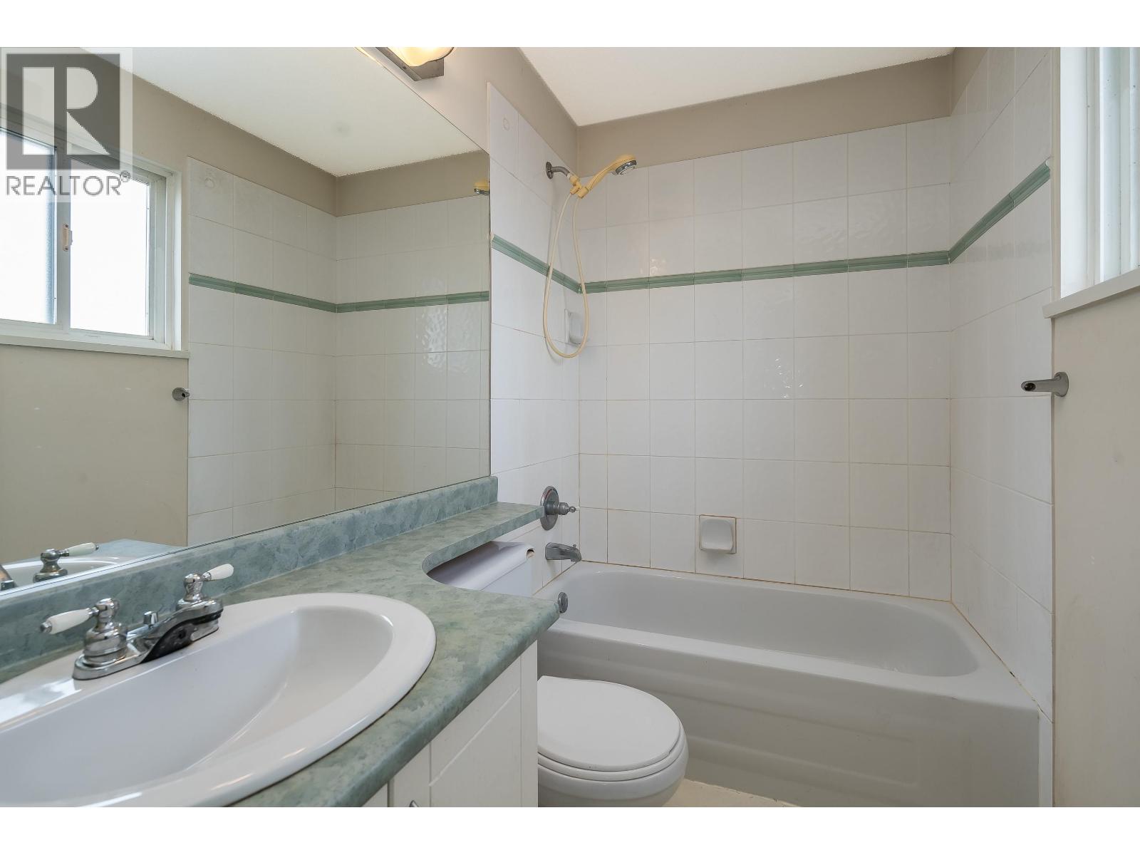 137 Star Crescent, New Westminster, British Columbia  V3M 6X6 - Photo 22 - R3102932