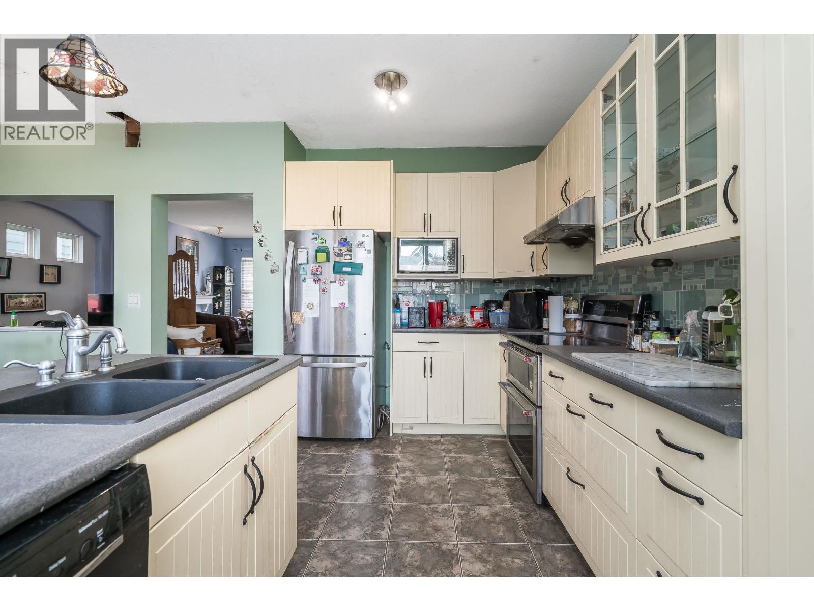 137 Star Crescent, New Westminster, British Columbia  V3M 6X6 - Photo 14 - R3102932