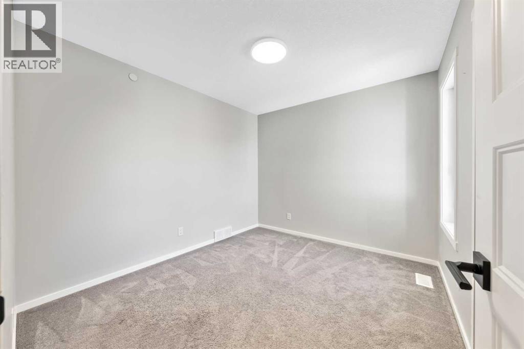 98 Lucas Crescent Nw, Calgary, Alberta  T3G 3M9 - Photo 24 - A2292462